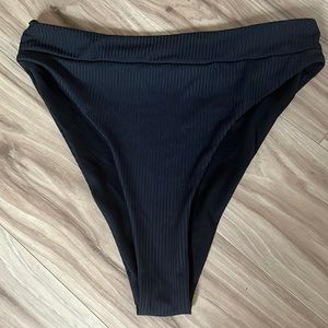 NWOT High cut bathing suit bottoms